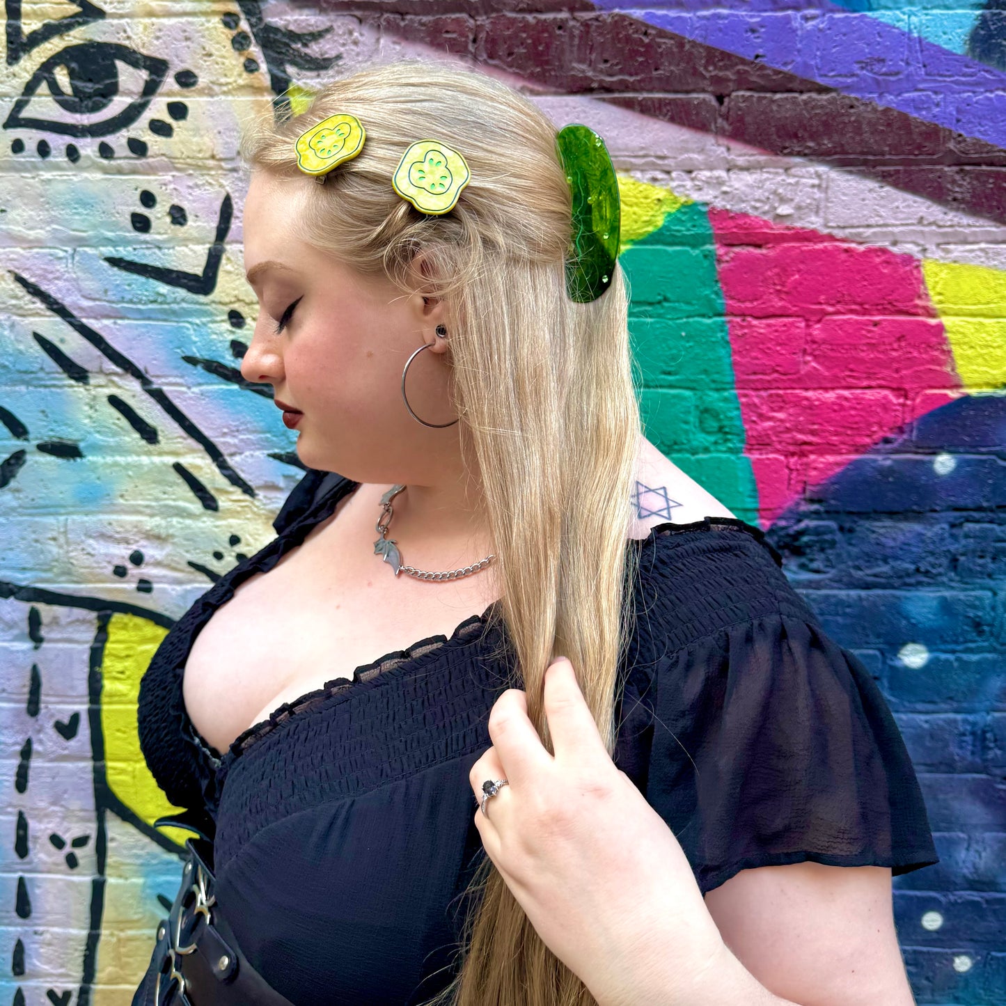 Pickle Hair Clip Set