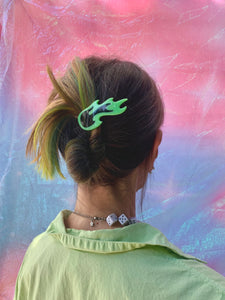 green flame hair clip set
