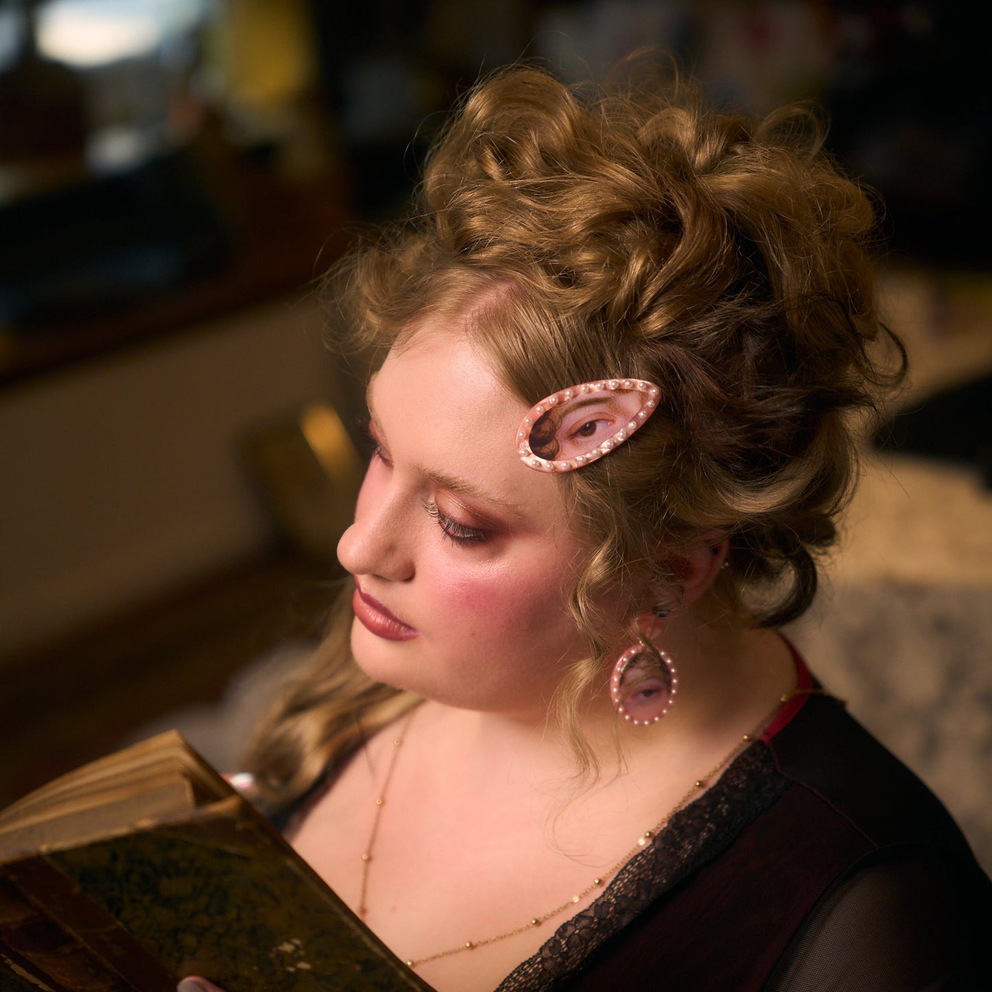 Lover's Eye Hair Clip