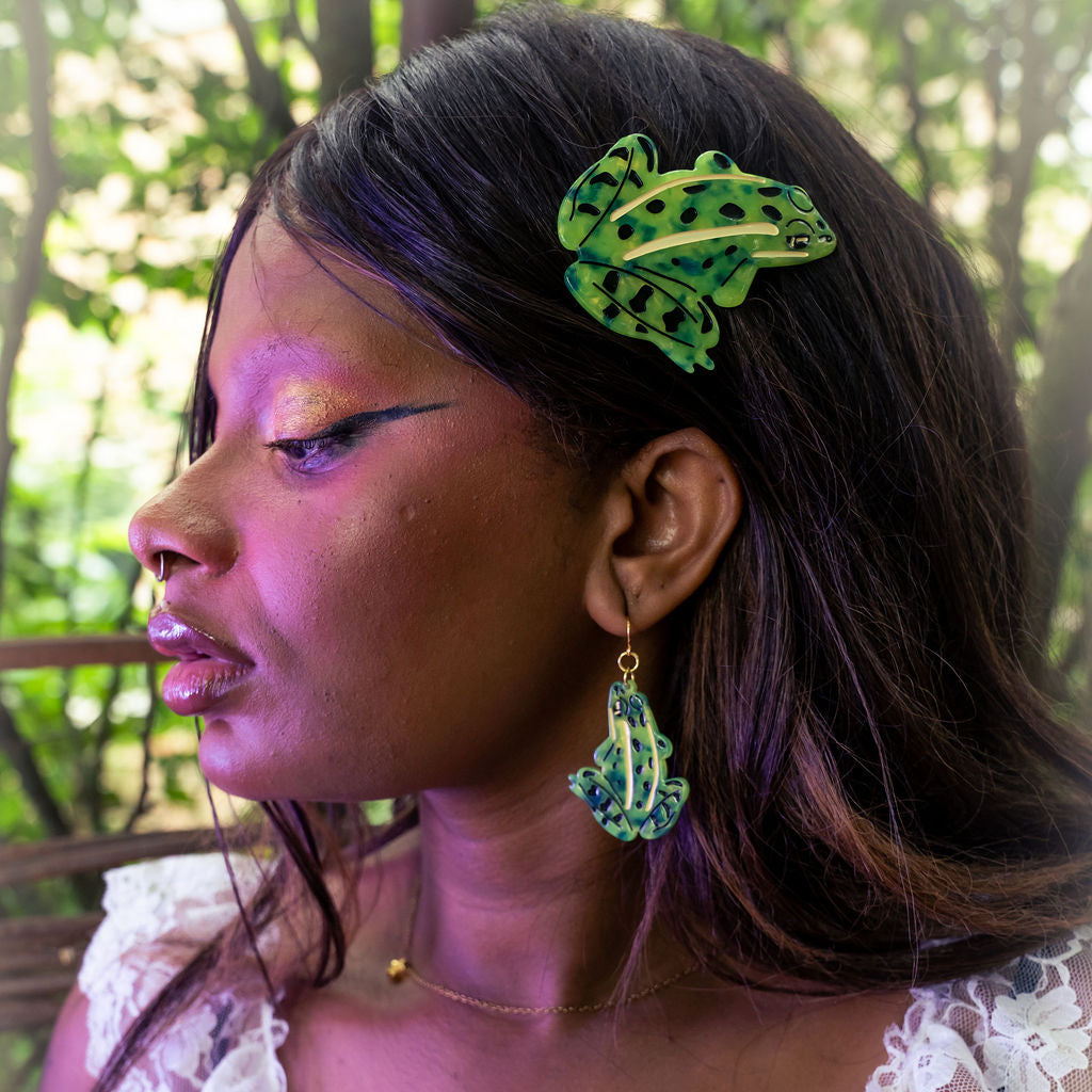 Leopard Frog Hair Clip