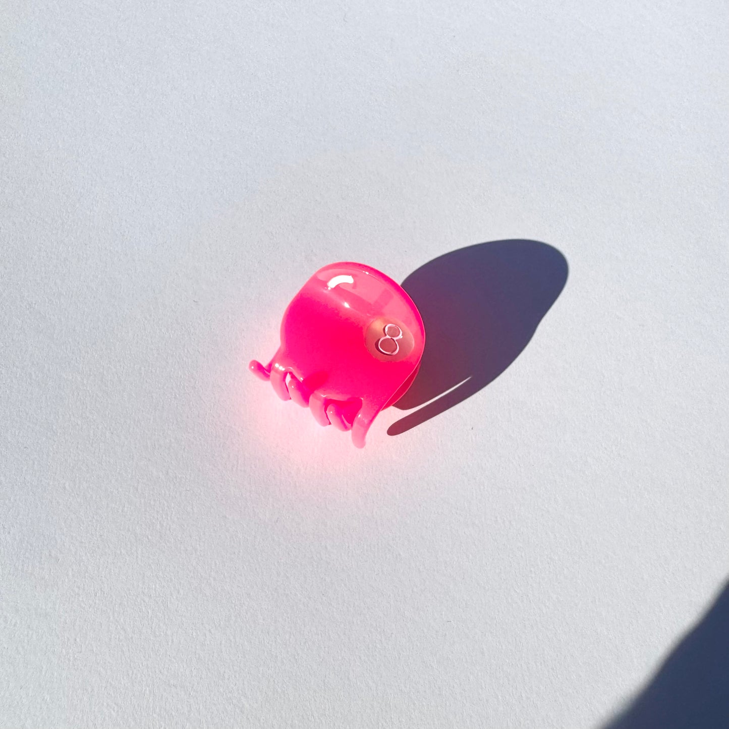 S-Mini 8 Ball Hair Claw