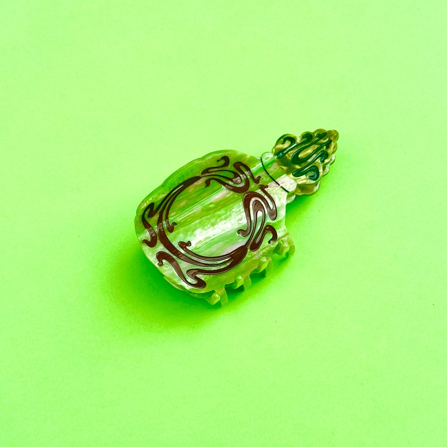 Magic Potion Hair Claw