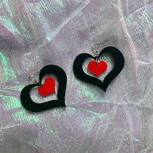 Load image into Gallery viewer, big heart earrings